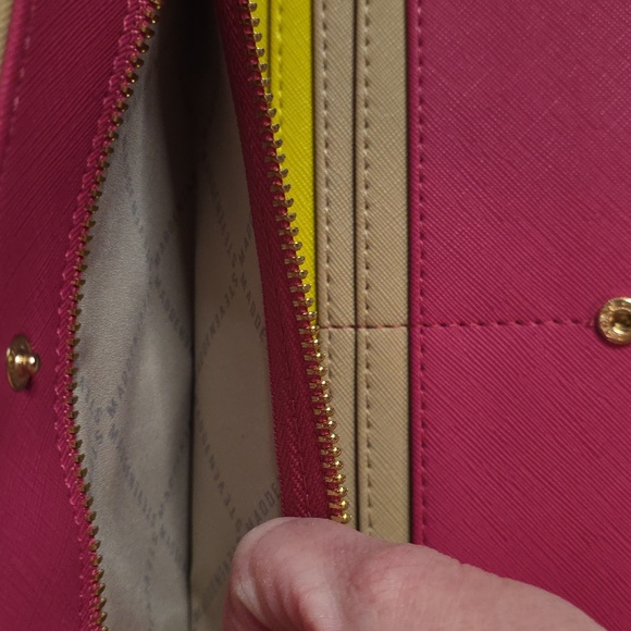 Steve Madden Tan Wristlet Clutch [2/$10] - Picture 4 of 7